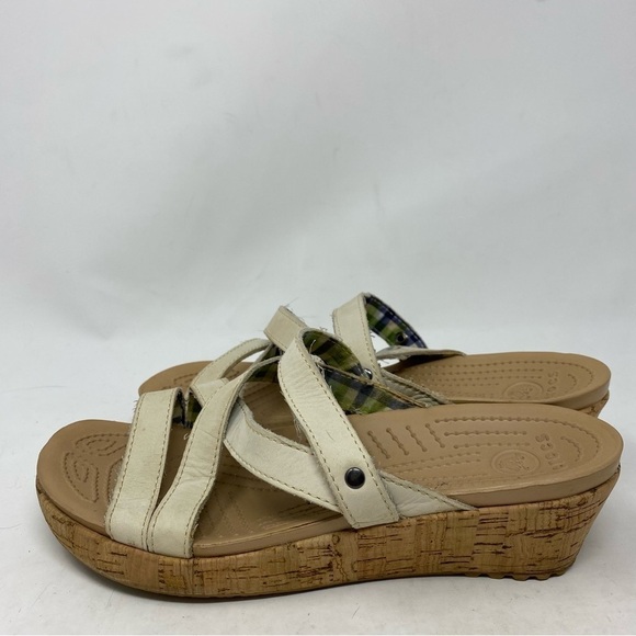 Crocs Women’s A-Leigh White Wedge Cork Sandals Size 7 - Picture 2 of 7